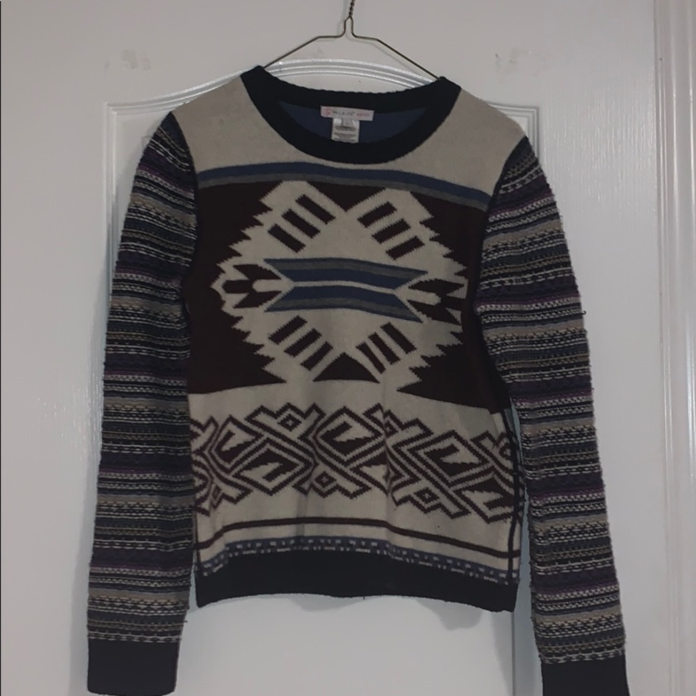 Aritzia sweater